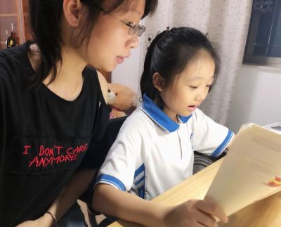 【关爱】悦读伴我快乐成长——江门东洋“六一”儿童节赠读书卡活动